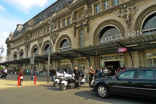 taxi moto gares de Paris