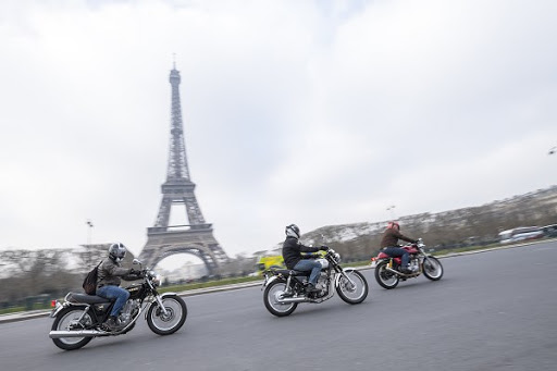 déplacement de paris vers une gare